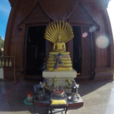 Wat Khao Tham